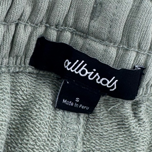 Allbirds Gray Athletic Shorts with Elastic Waistband - Picture 10 of 10